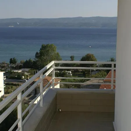 Apartment 945b Duce
