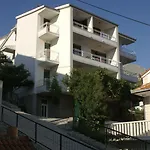 945b Lejlighed