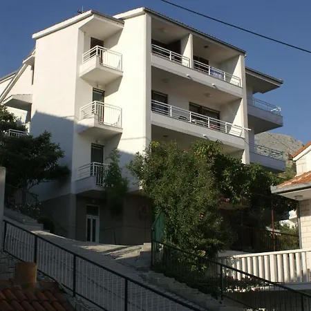 945b Apartman