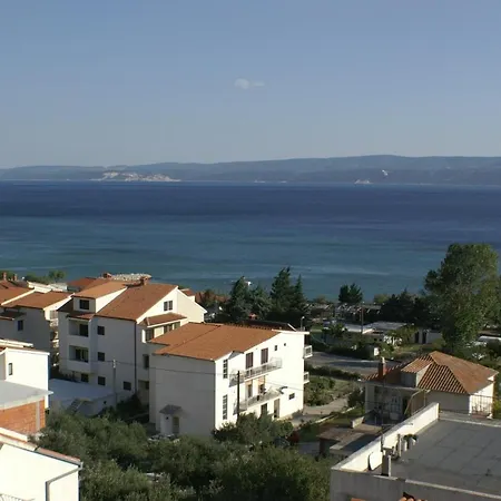 945b Apartman *